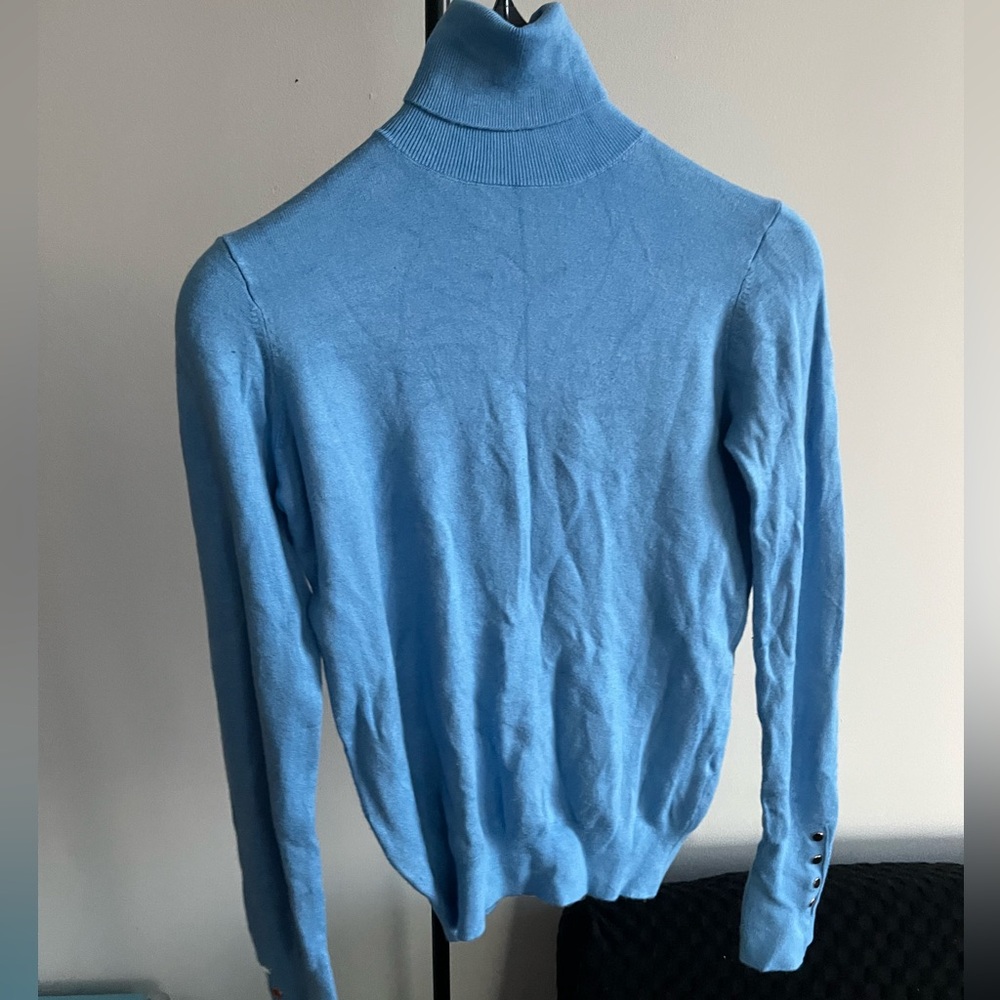 Blue Zara fitted top – super soft & comfortable fabric